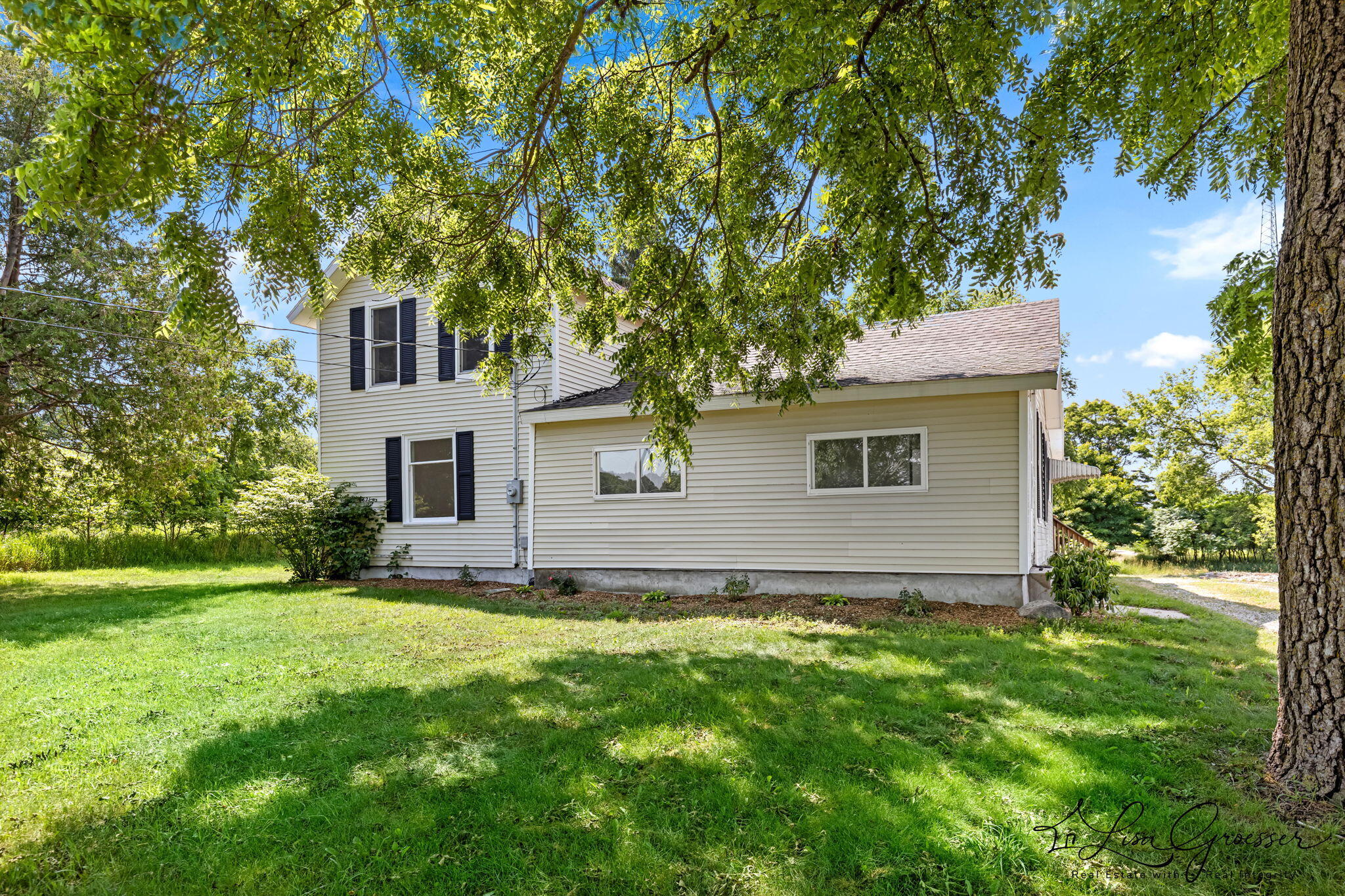 6621 Tamarack Road Lakeview, MI 48850 - Photo 3 of 50 3-web-or-mls-009