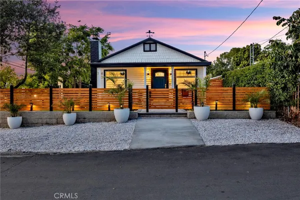 $949,000 | 7961 Day Street, Sunland, CA 91040