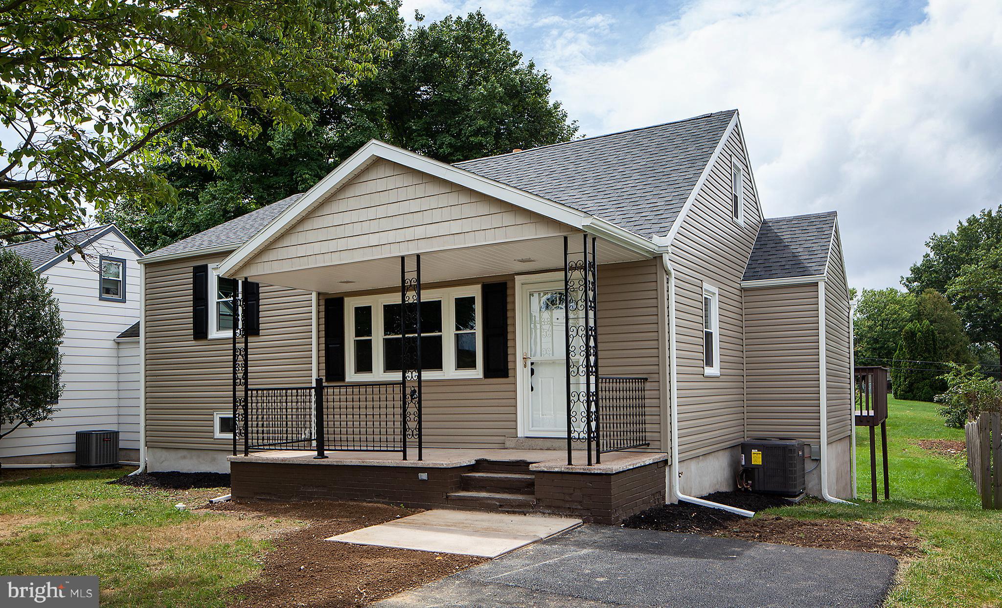 413 Rutherford Road Harrisburg, PA 17109 - Photo 1 of 49 Gallery Image 1