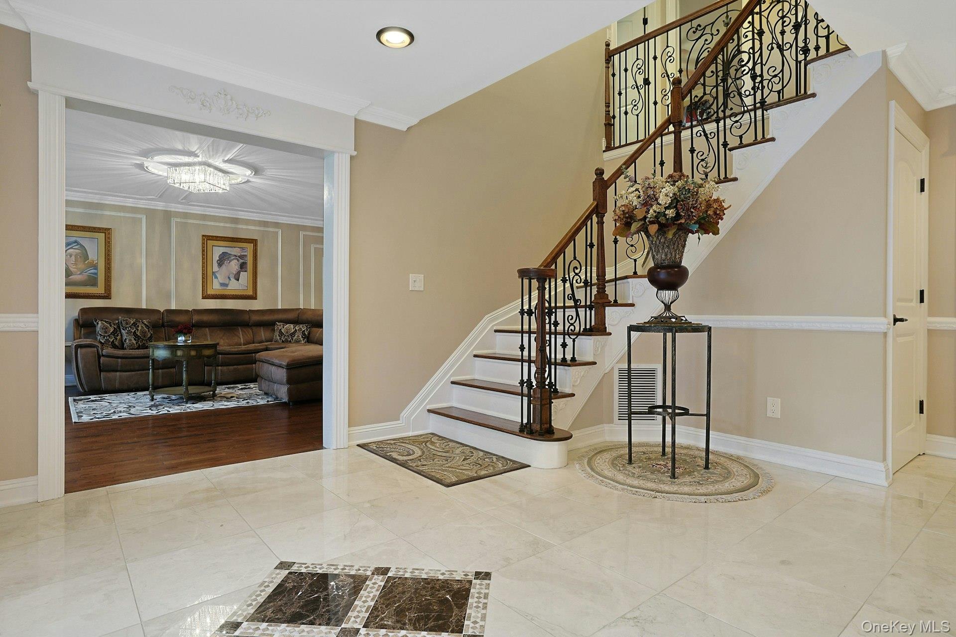 8 Dunmore Road New City, NY 10956 - Photo 7 of 48 a view of entryway and hall