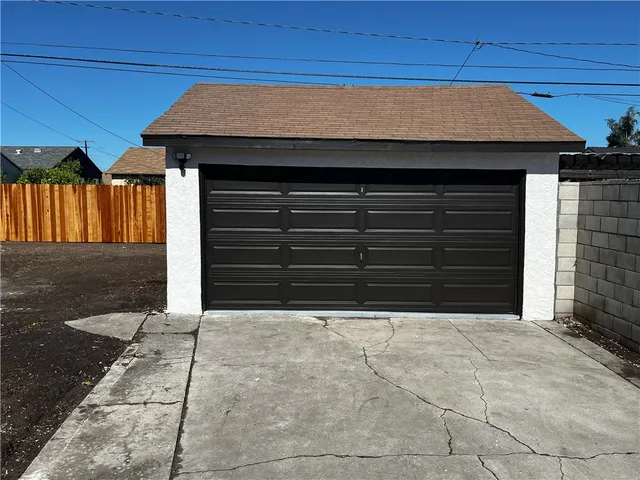 $705,000 | 961 West Laurel Street, Compton, CA 90220