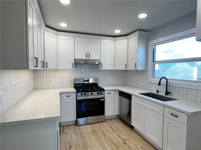 $705,000 | 961 West Laurel Street, Compton, CA 90220