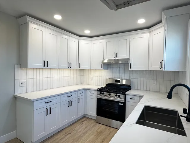 $705,000 | 961 West Laurel Street, Compton, CA 90220