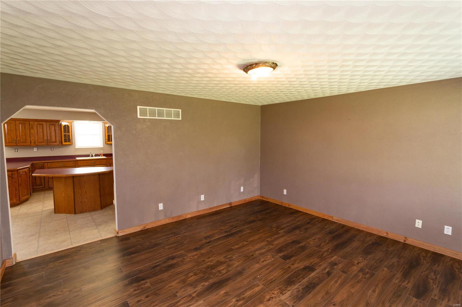 2058 Main Street Prairie du Rocher, IL 62277 - Photo 5 of 26