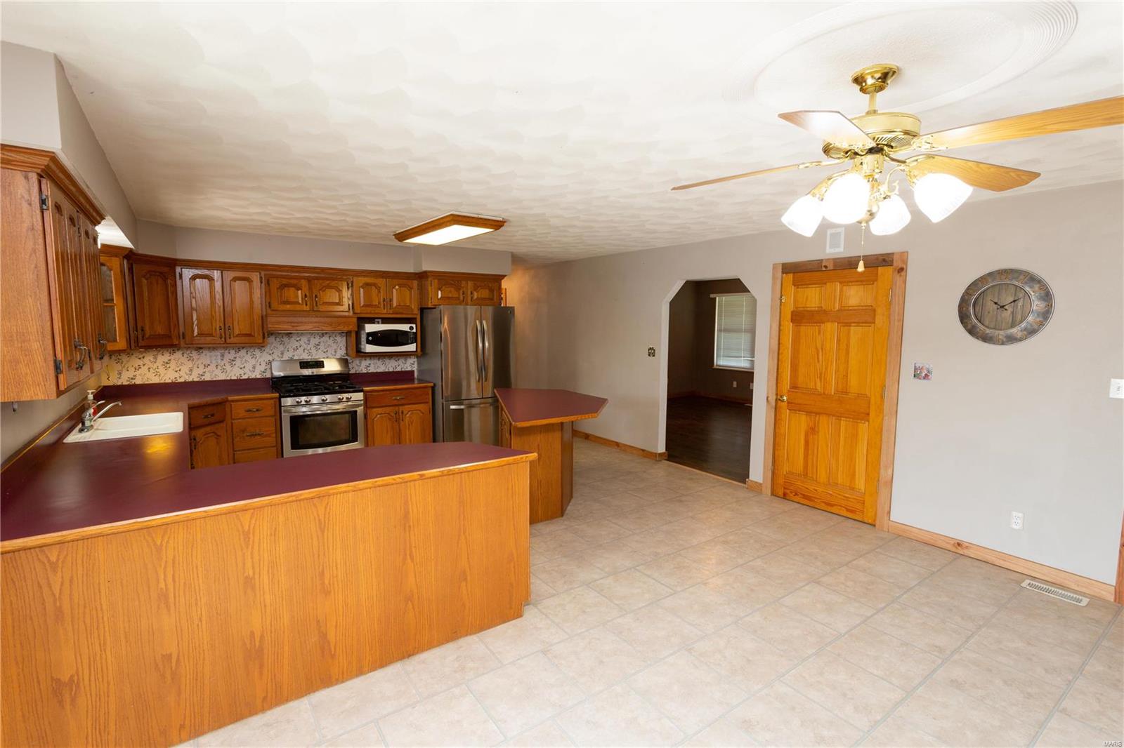 2058 Main Street Prairie du Rocher, IL 62277 - Photo 6 of 26