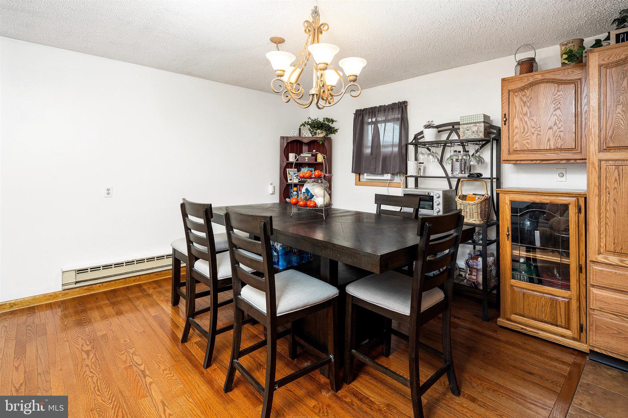 16 Glendon Road Hamilton, NJ 08610 - Photo 8 of 26