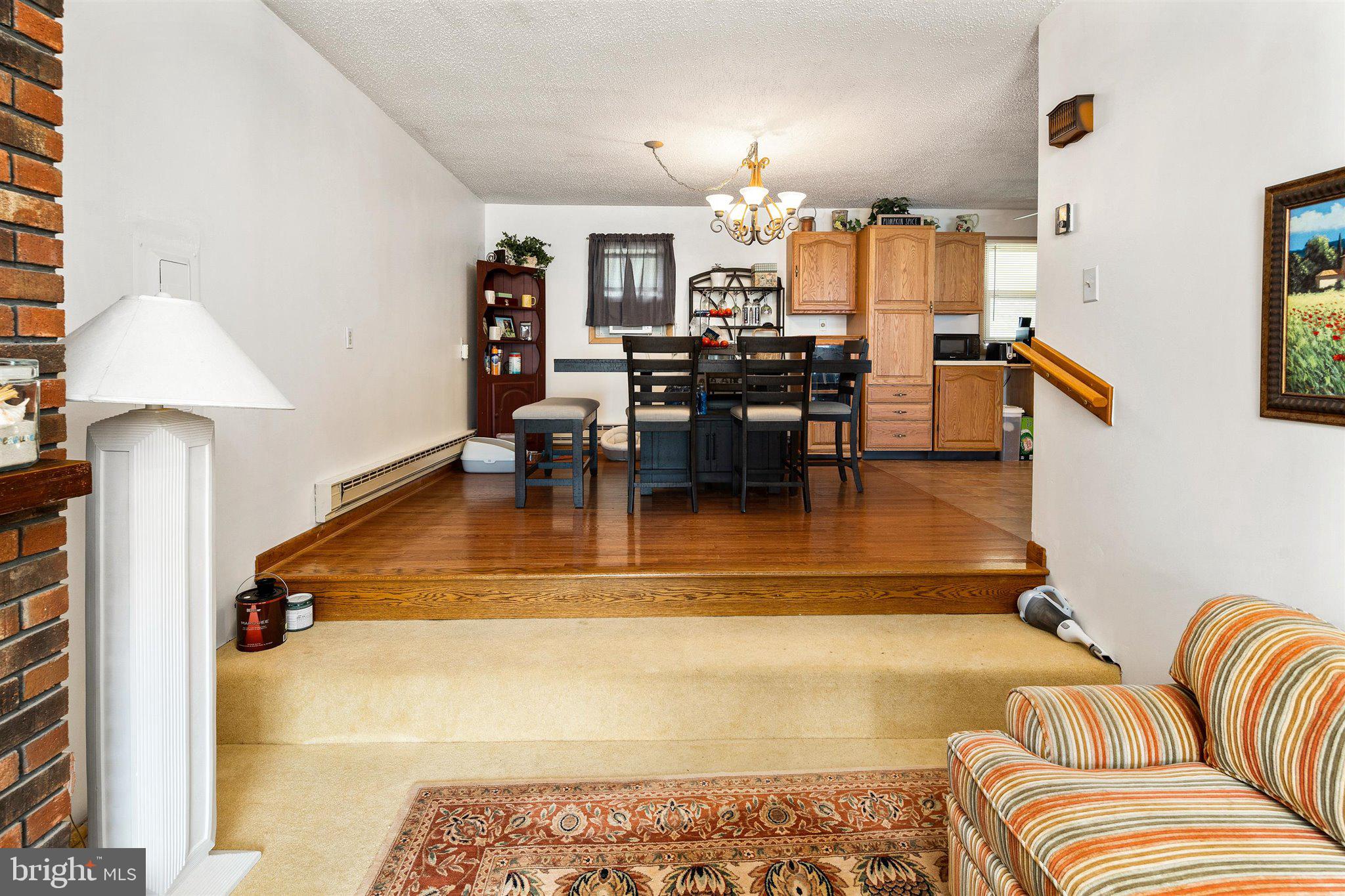 16 Glendon Road Hamilton, NJ 08610 - Photo 10 of 26