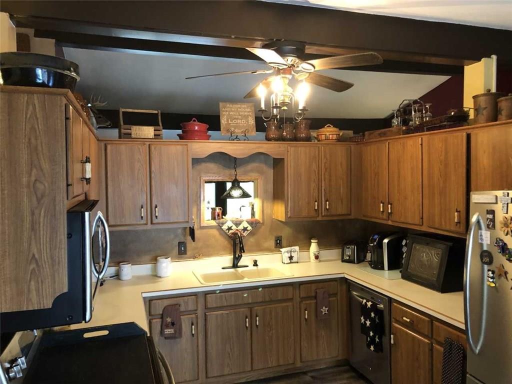 4 Park Road Charleroi, PA 15022 - Photo 8 of 19 Gallery Image 8