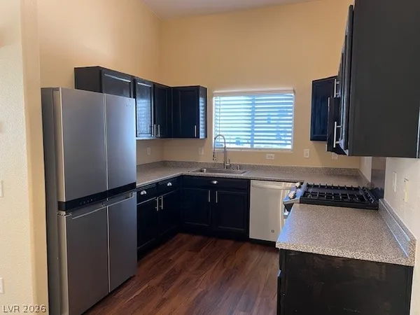 $1,695 | 2000 Quartz Cliff Street, Unit 202, Las Vegas, NV 89117