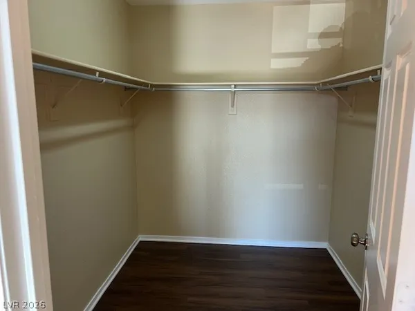 $1,695 | 2000 Quartz Cliff Street, Unit 202, Las Vegas, NV 89117