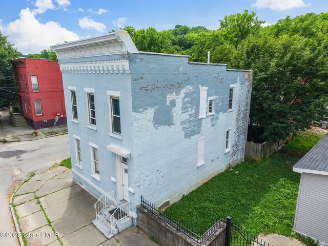$2,400,000 | 177 Hill Street, Troy, NY 12180