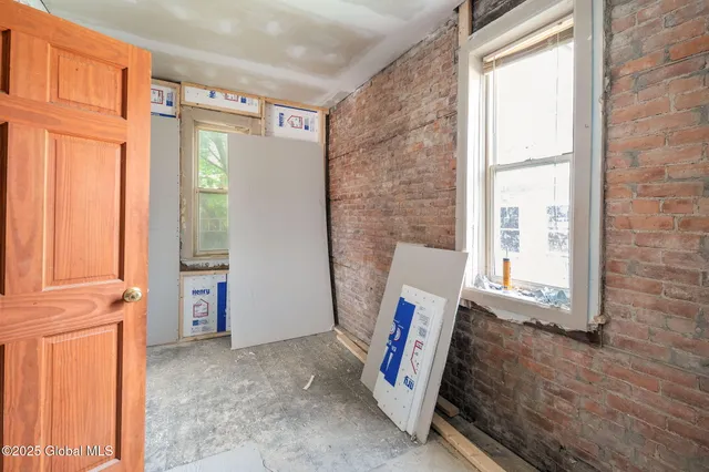 $2,400,000 | 177 Hill Street, Troy, NY 12180