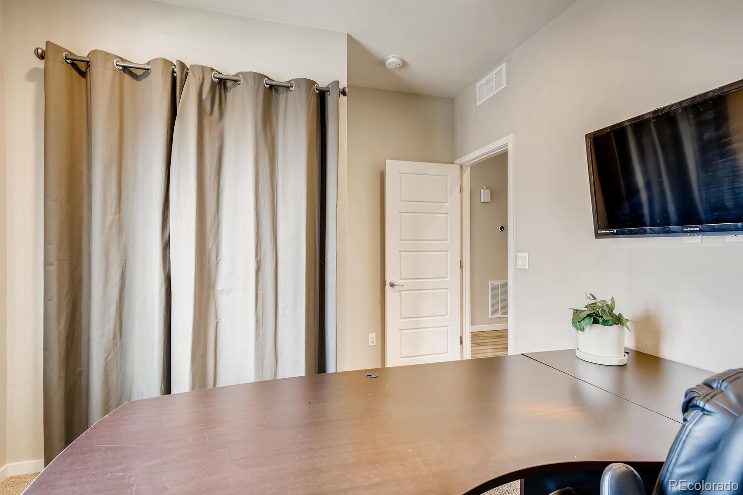 3366 Cranston Circle Highlands Ranch, CO 80126 - Photo 16 of 40