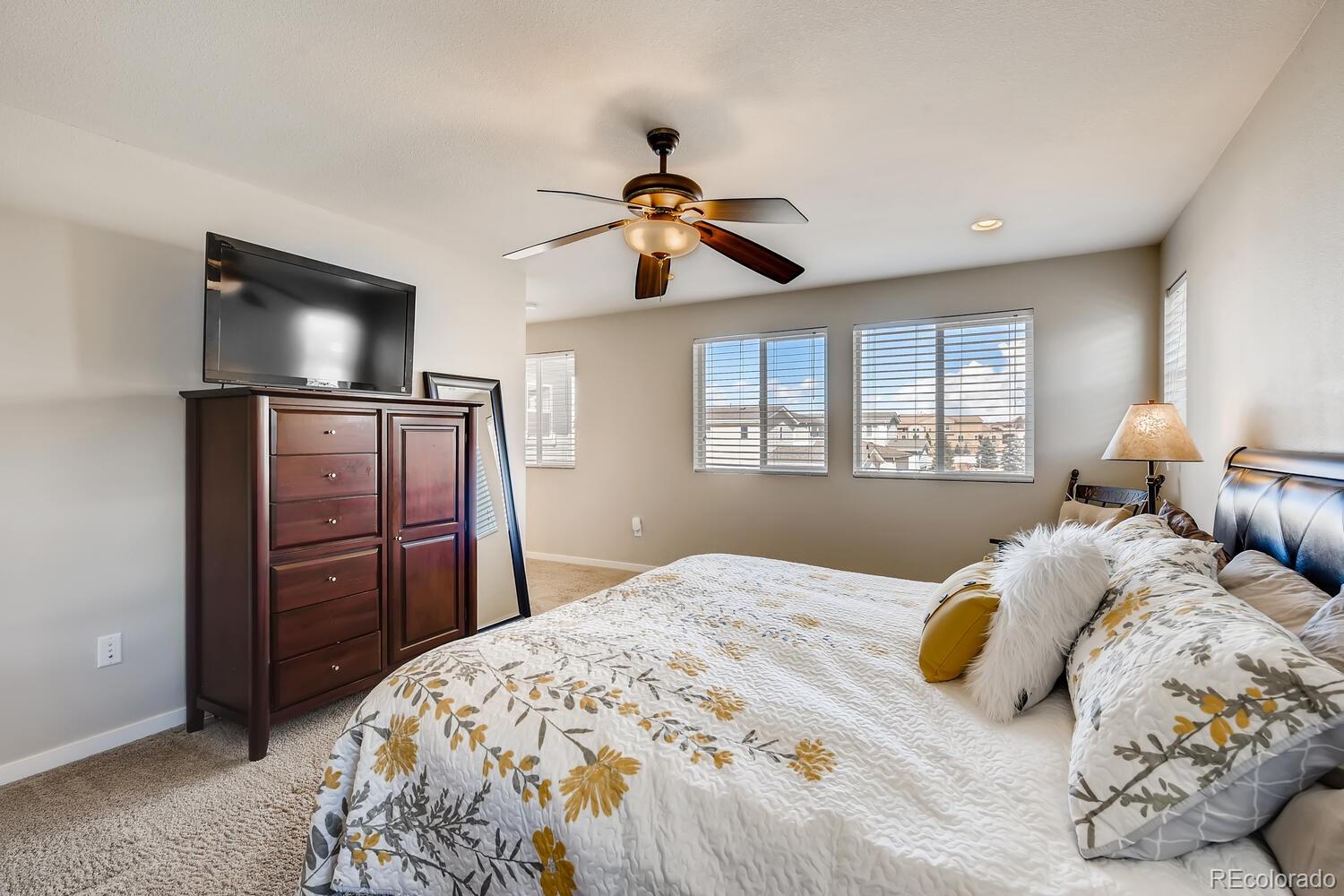 3366 Cranston Circle Highlands Ranch, CO 80126 - Photo 20 of 40