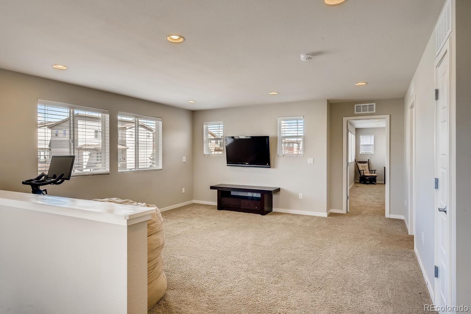 3366 Cranston Circle Highlands Ranch, CO 80126 - Photo 27 of 40