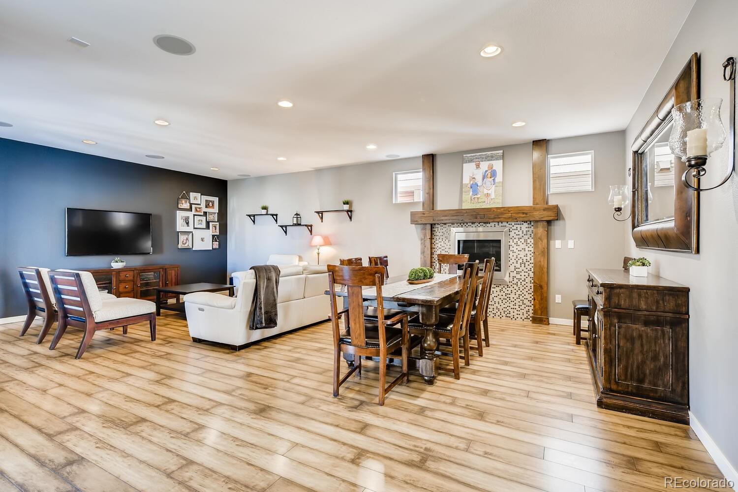 3366 Cranston Circle Highlands Ranch, CO 80126 - Photo 7 of 40