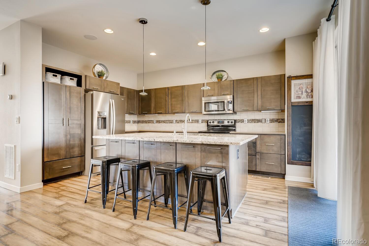 3366 Cranston Circle Highlands Ranch, CO 80126 - Photo 10 of 40