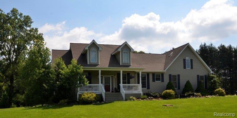 12335 Fish Lake Road Holly, MI 48442 - Photo 1 of 39 Front of Home
