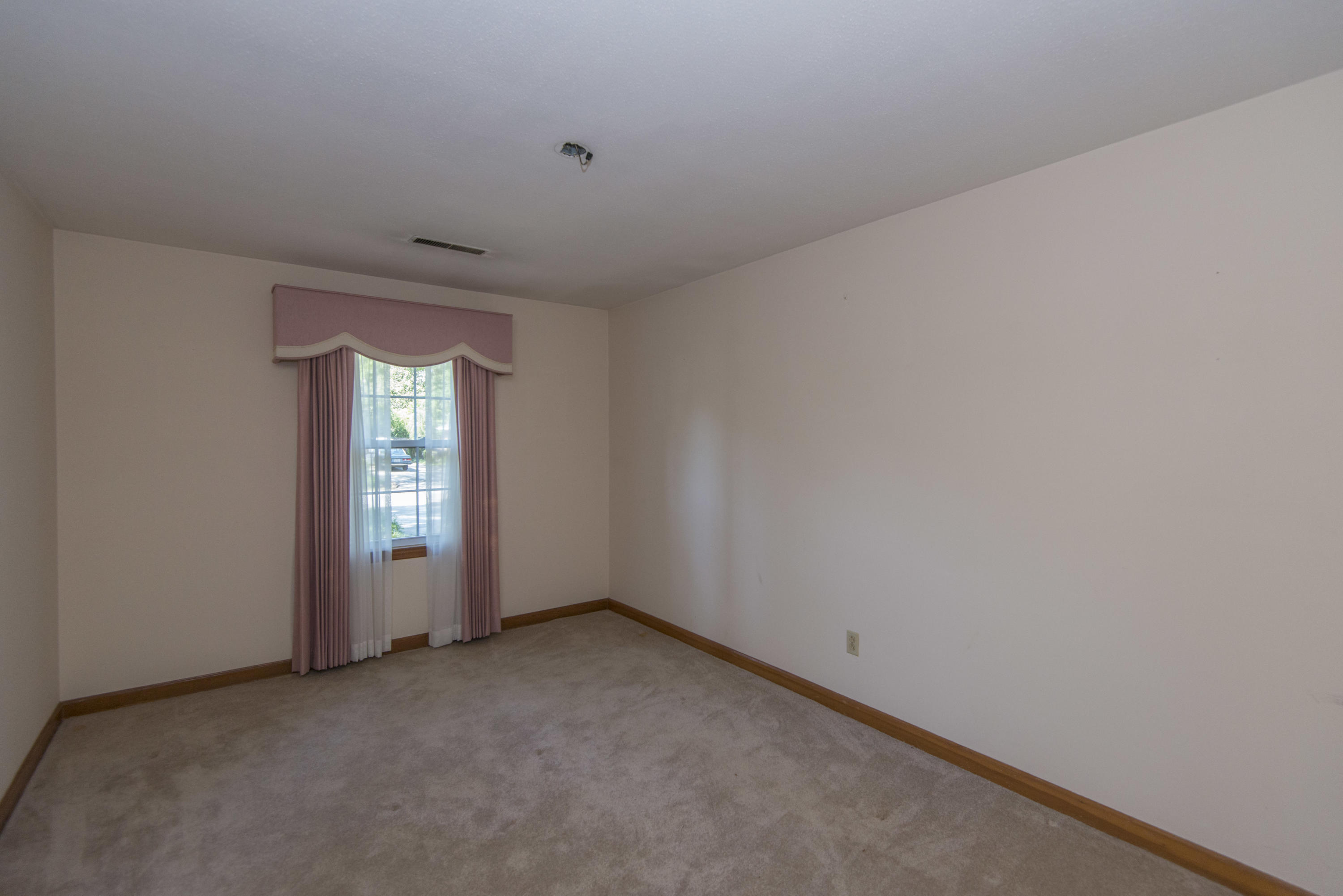 1538 Dunnes Lane Charleston, SC 29407 - Photo 12 of 37 _DSC1867
