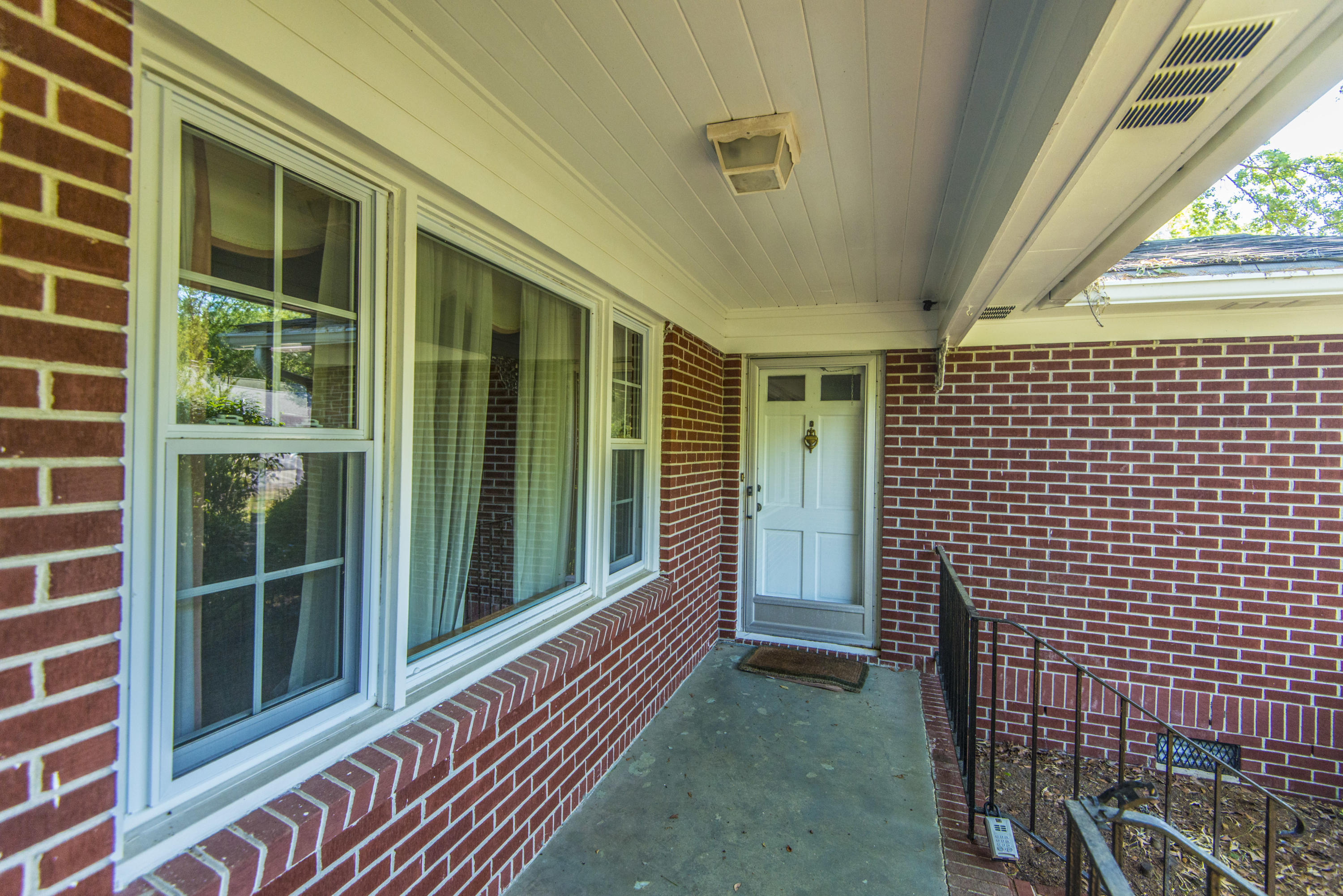 1538 Dunnes Lane Charleston, SC 29407 - Photo 5 of 37 _DSC1857