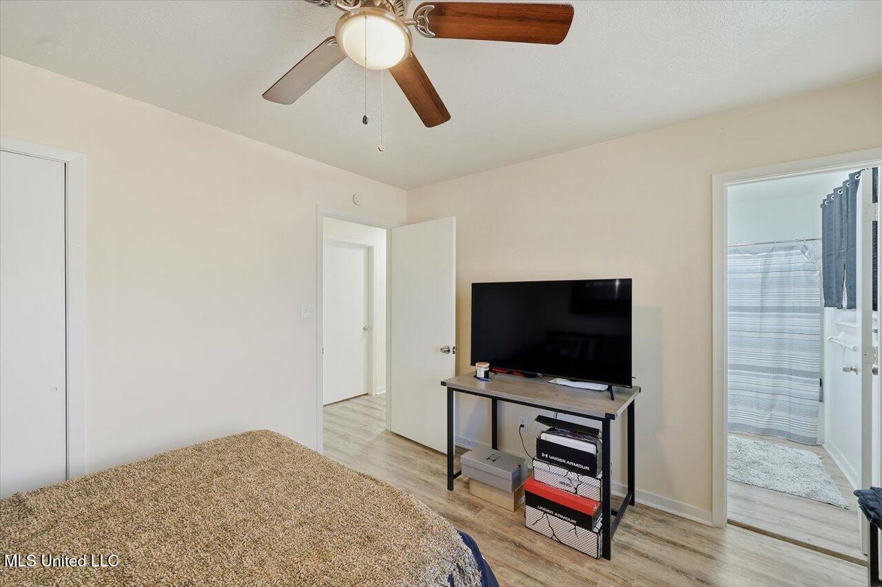 1150 Branch Street Jackson, MS 39212 - Photo 9 of 12 IMG_2556