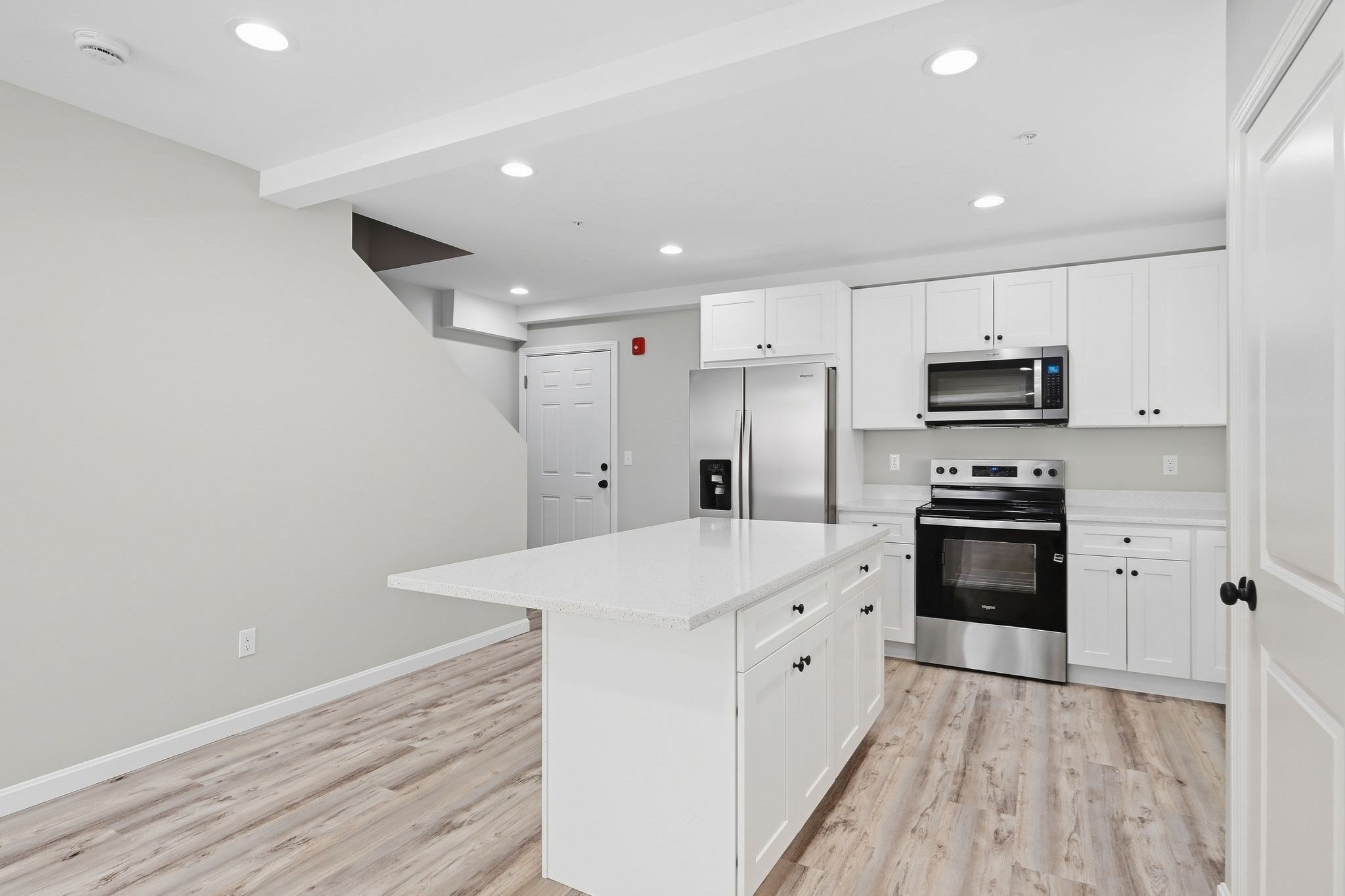61 Parker Street, Unit 2 Springfield, MA 01151 - Photo 2 of 23 Gallery Image 2