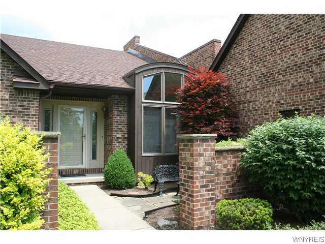 31 Hidden Ridge Common Amherst, NY 14221 - Photo 1 of 1 Exterior Front
