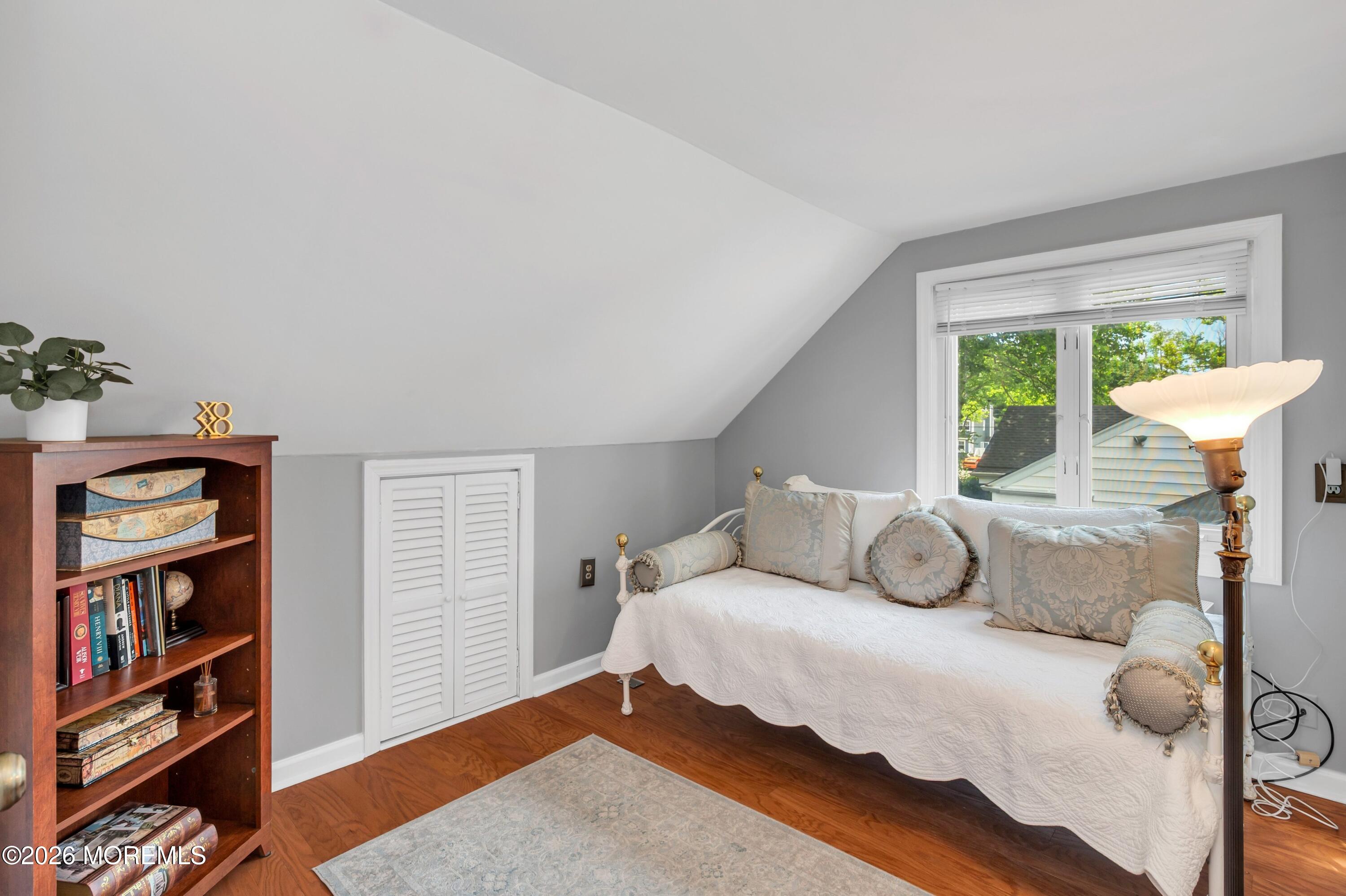 8 West Lake Road Red Bank, NJ 07701 - Photo 23 of 45 032-034-DSC 0324-4200x2797