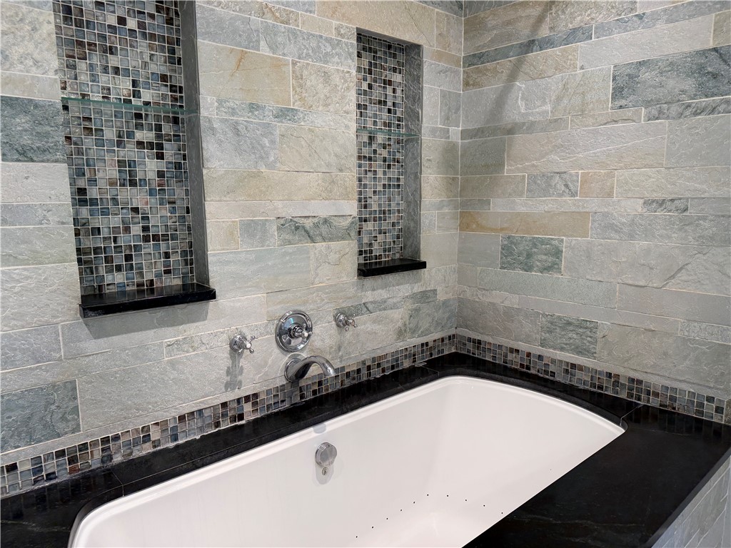 26 Valley Crest Road Greece, NY 14616 - Photo 23 of 35