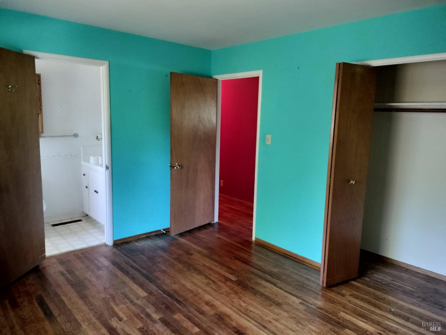 7149 Lynch Road Sebastopol, CA 95472 - Photo 13 of 25 a view of a room with wooden floor and closet