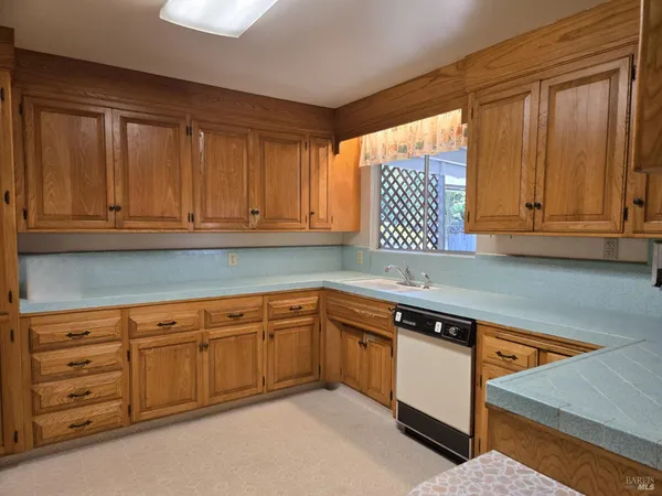 $1,100,000 | 7149 Lynch Road, Sebastopol, CA 95472