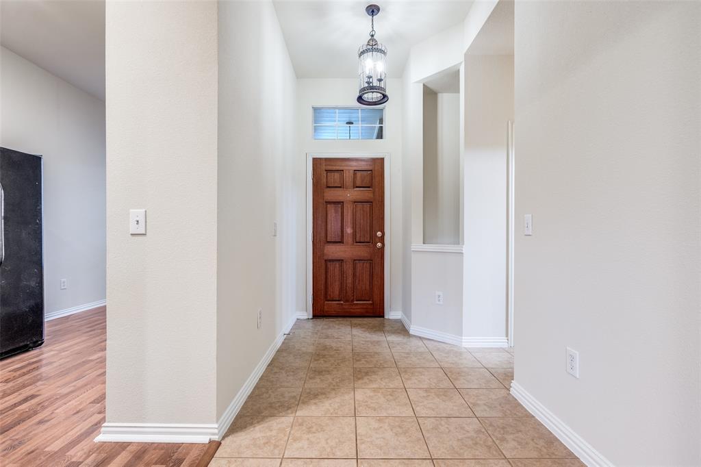 2836 Fordham Road Plano, TX 75025 - Photo 15 of 34