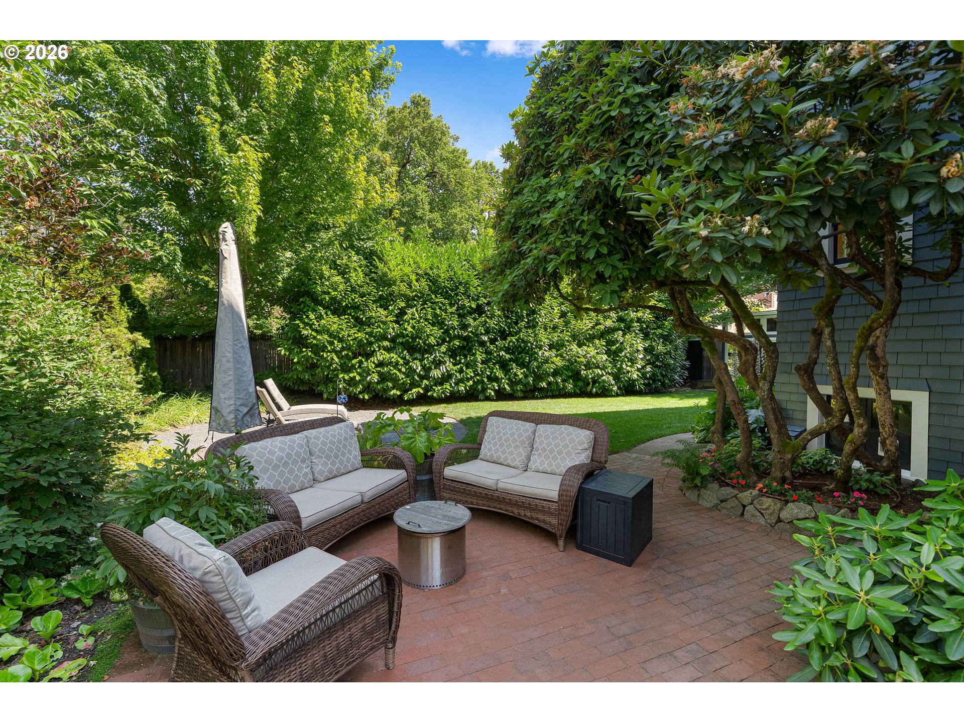 2127 Southwest Elm Street Portland, OR 97201 - Photo 31 of 48 Patio