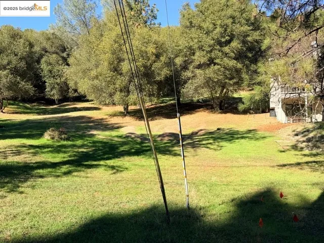 a view of an ocean view