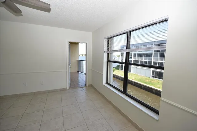 $2,000 | 896 North Federal Highway, Unit 331, Lantana, FL 33462