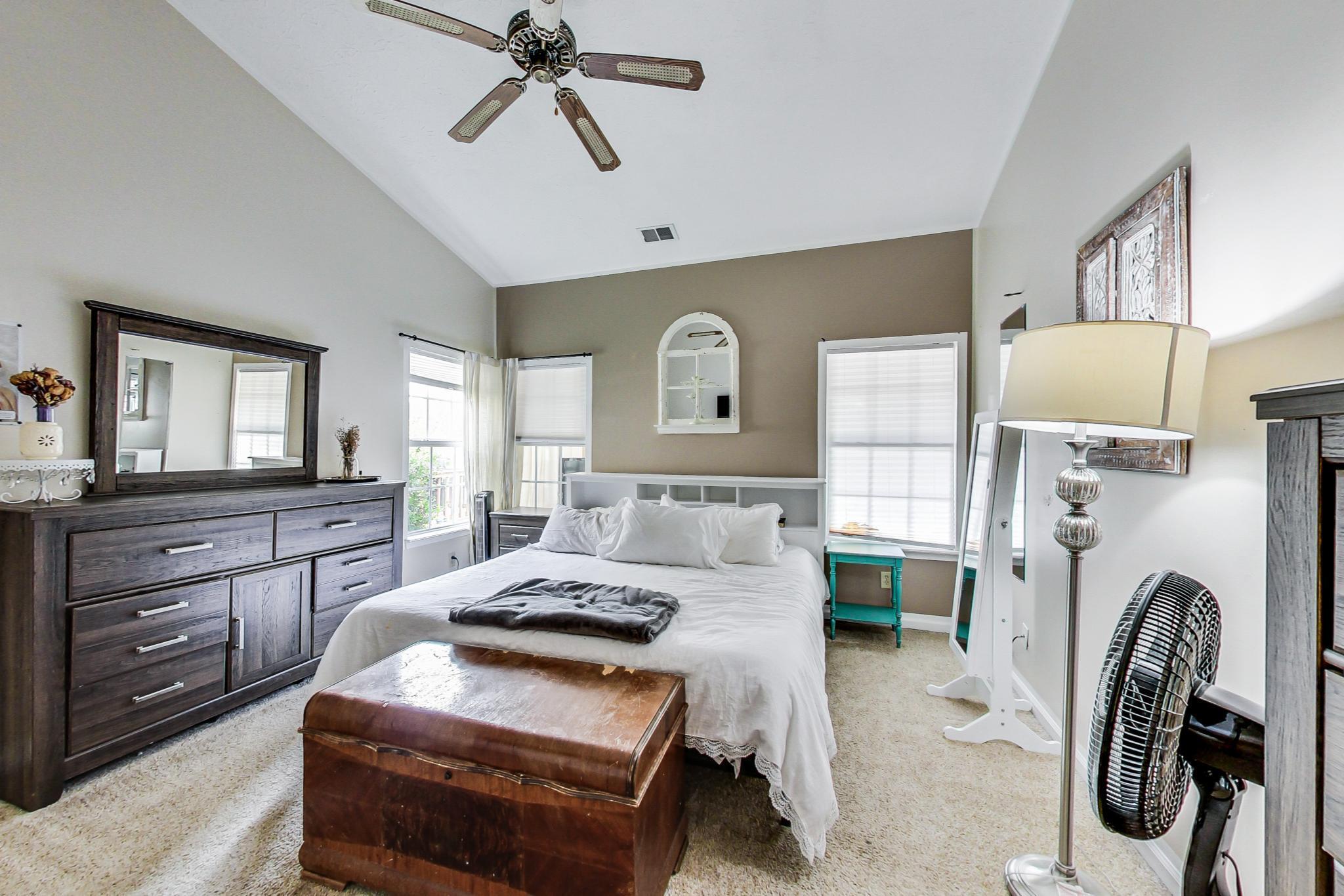 4703 Common View Circle Indianapolis, IN 46220 - Photo 17 of 41