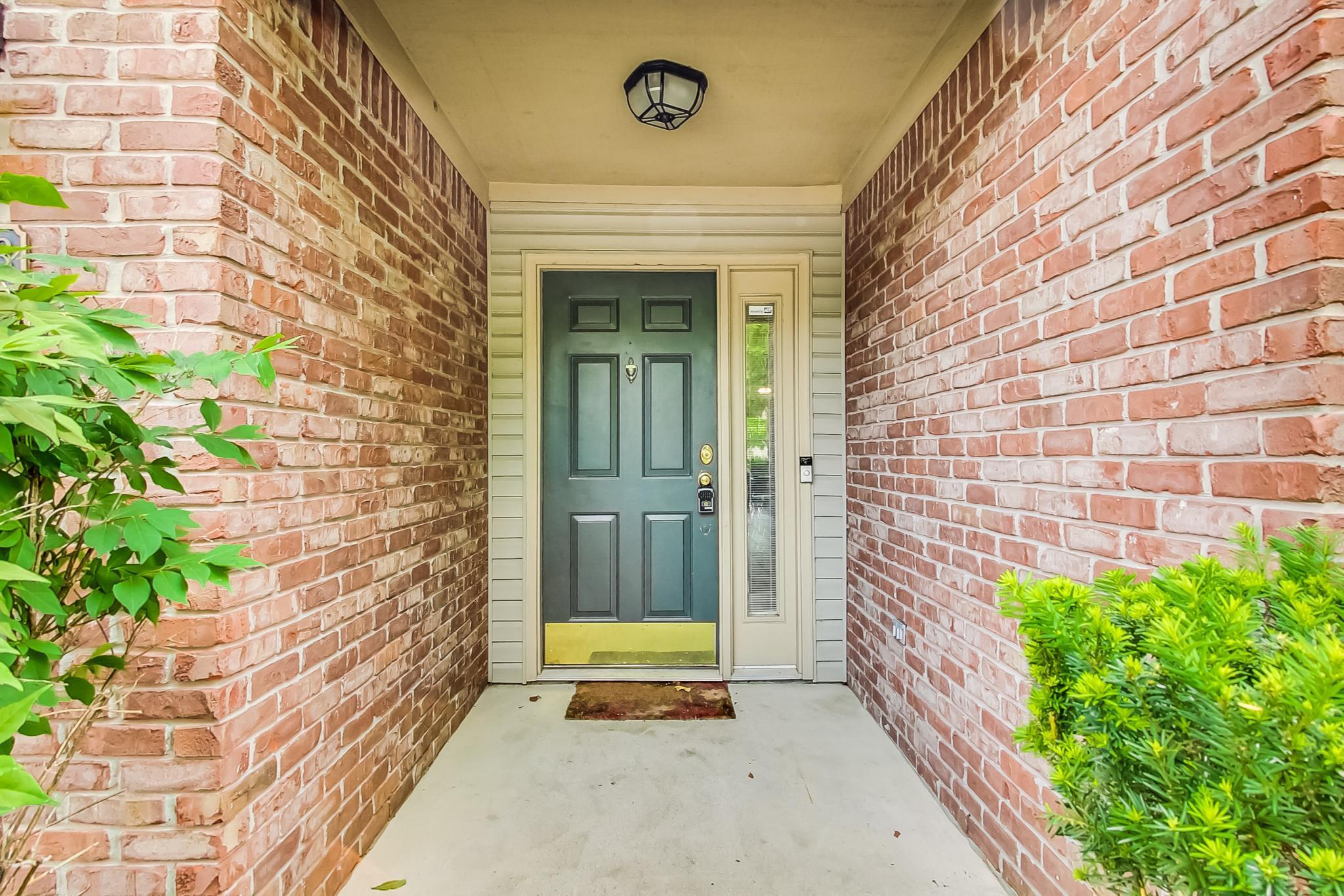 4703 Common View Circle Indianapolis, IN 46220 - Photo 2 of 41