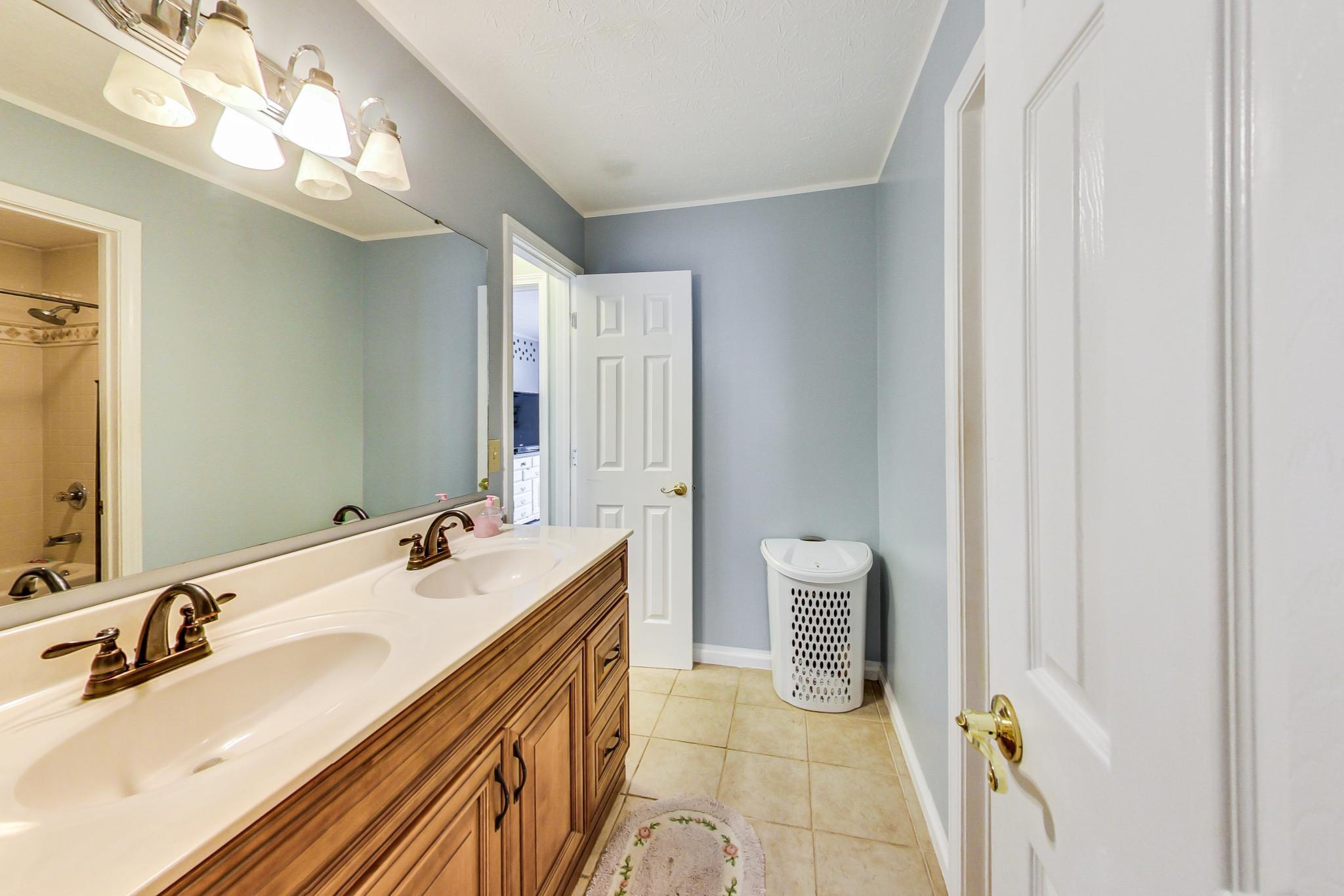 4703 Common View Circle Indianapolis, IN 46220 - Photo 31 of 41
