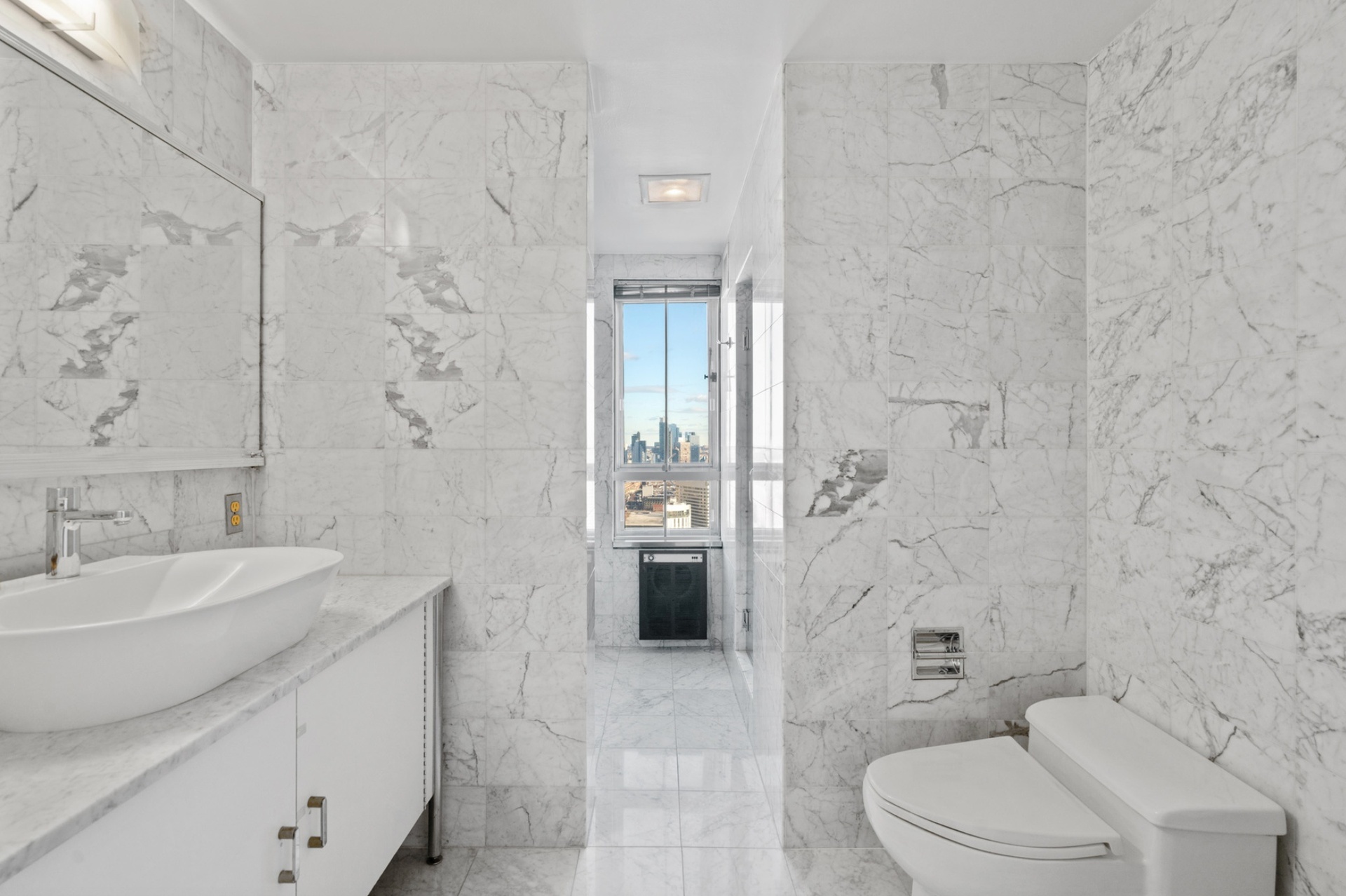 425 East 58th Street, Unit 36H Manhattan, NY 10022 - Photo 11 of 23