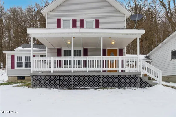 $215,000 | 129 Green Hollow Road, Berlin, NY 12138