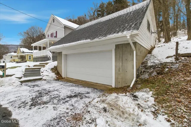 $217,000 | 129 Green Hollow Road, Berlin, NY 12138