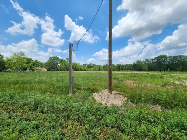 $154,900 | 15001 Calhoun Road, Conroe, TX 77302