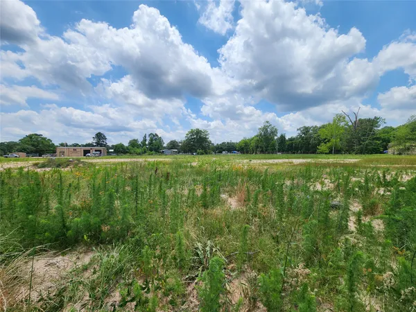 $154,900 | 15001 Calhoun Road, Conroe, TX 77302