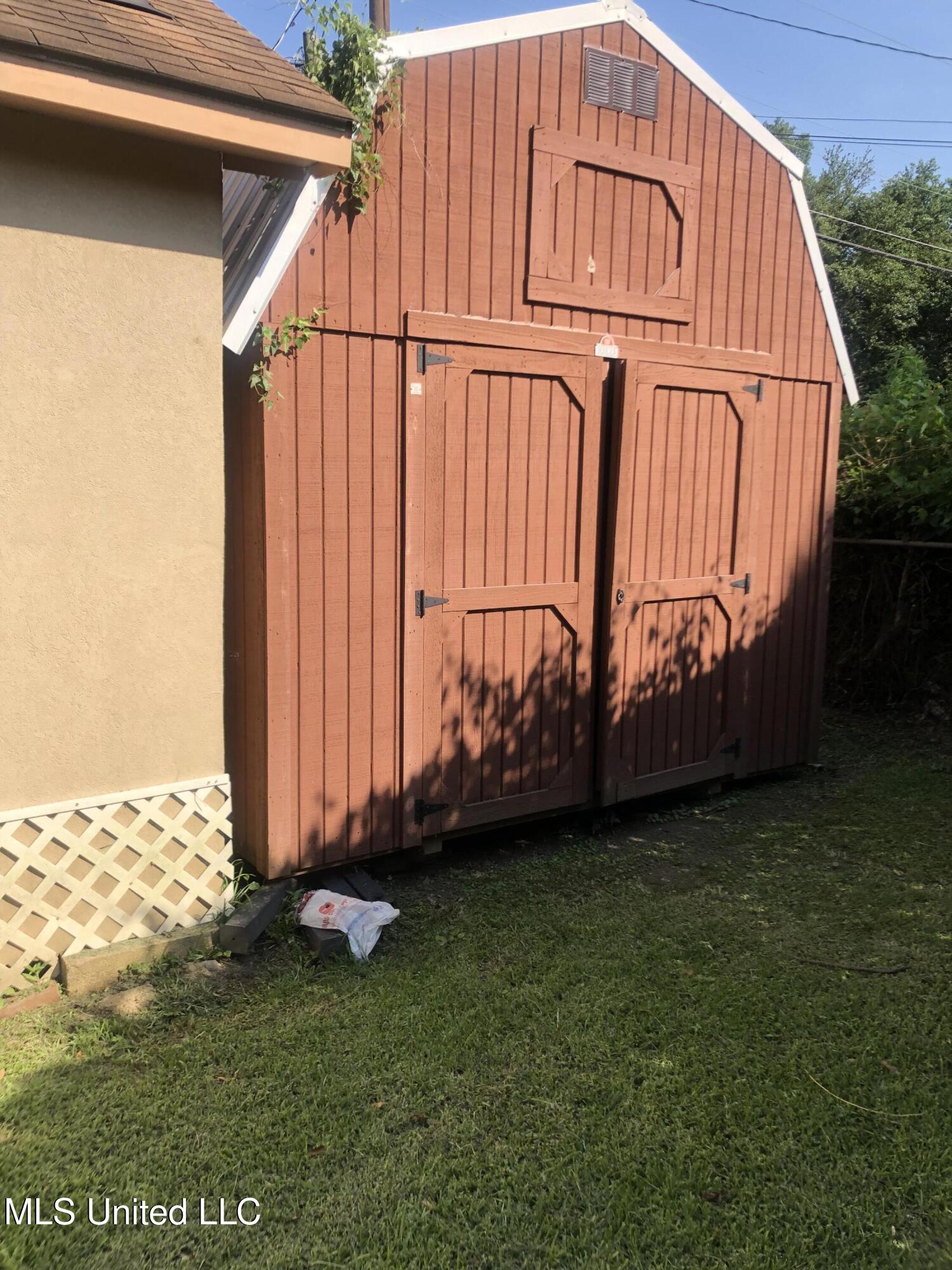 4201 Larchmont Street Jackson, MS 39209 - Photo 15 of 15 IMG_6955