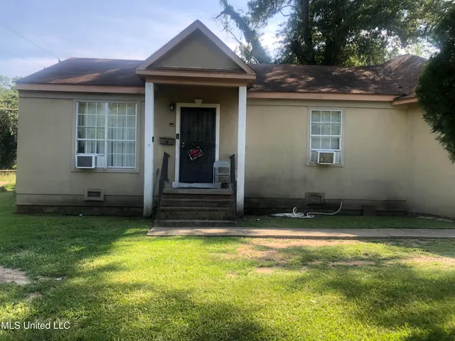 $79,900 | 4201 Larchmont Street, Jackson, MS 39209