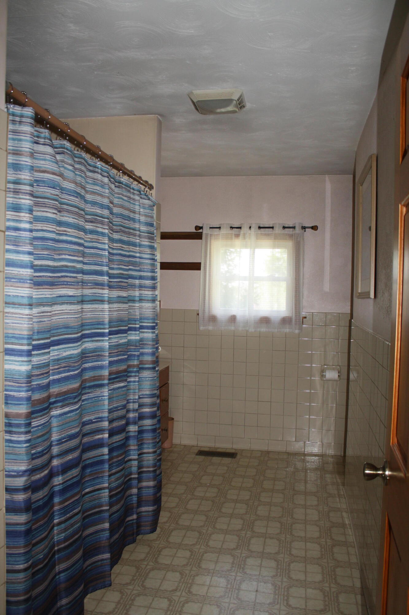 4284 Elk Knob Road Hinton, WV 25951 - Photo 28 of 61 Gallery Image 28