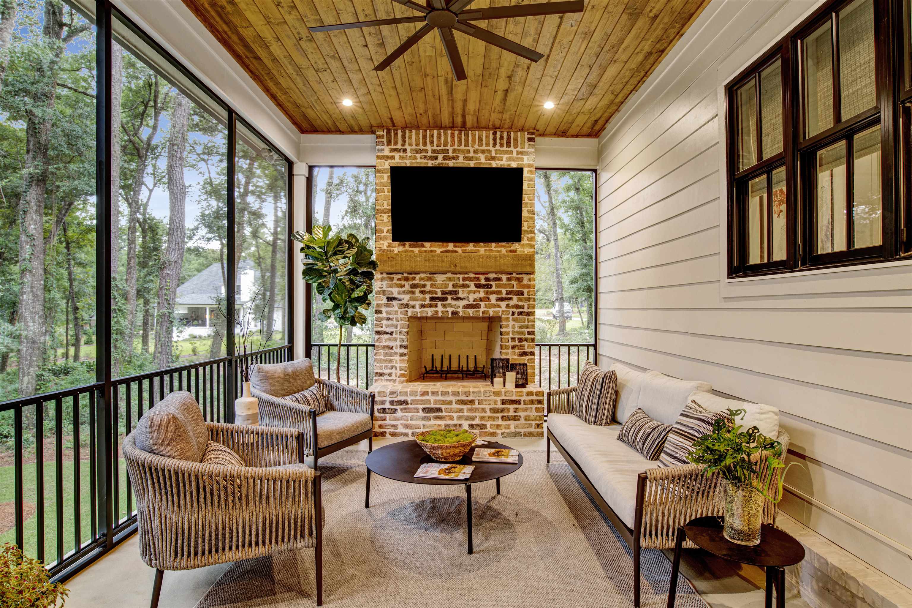 7248 Parker Road Fairhope, AL 36532 - Photo 24 of 55 Sun Room