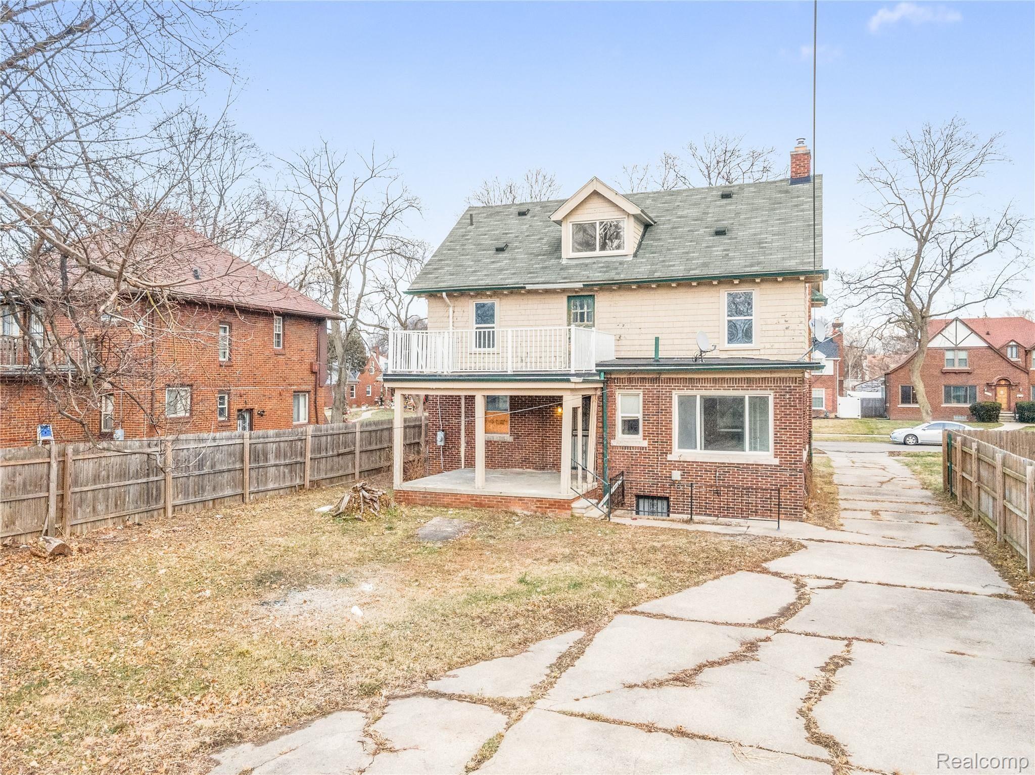 14225 Rutland Street Detroit, MI 48227 - Photo 6 of 42 14225 Rutland, Detroit-0424.jpg