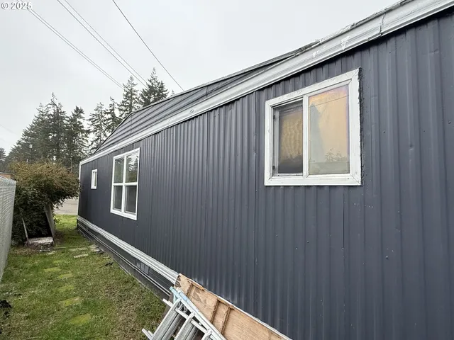 $89,000 | 67624 Spinreel Road, Unit 44, North Bend, OR 97459