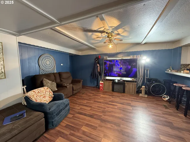 $89,000 | 67624 Spinreel Road, Unit 44, North Bend, OR 97459